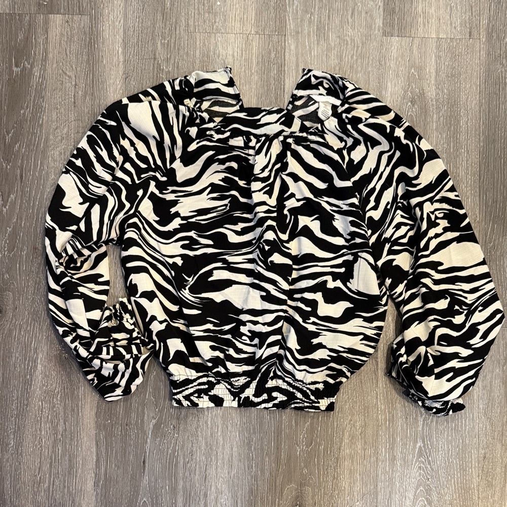 H&M Black and White Zebra Print Blouse